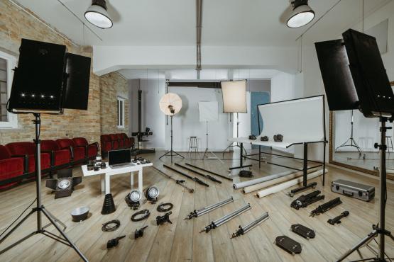 studio-anniluce-attrezzatura